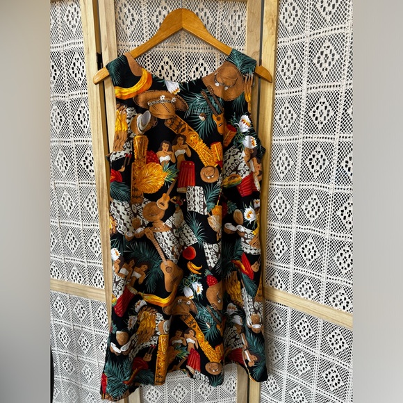 Hilo Hattie Aloha Hawaiian dress - Picture 1 of 9